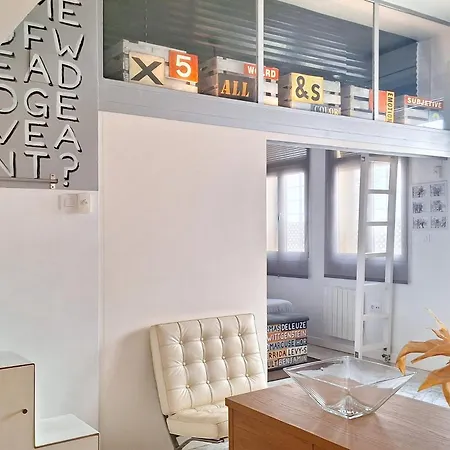 Modern Loft In The Heart Of *